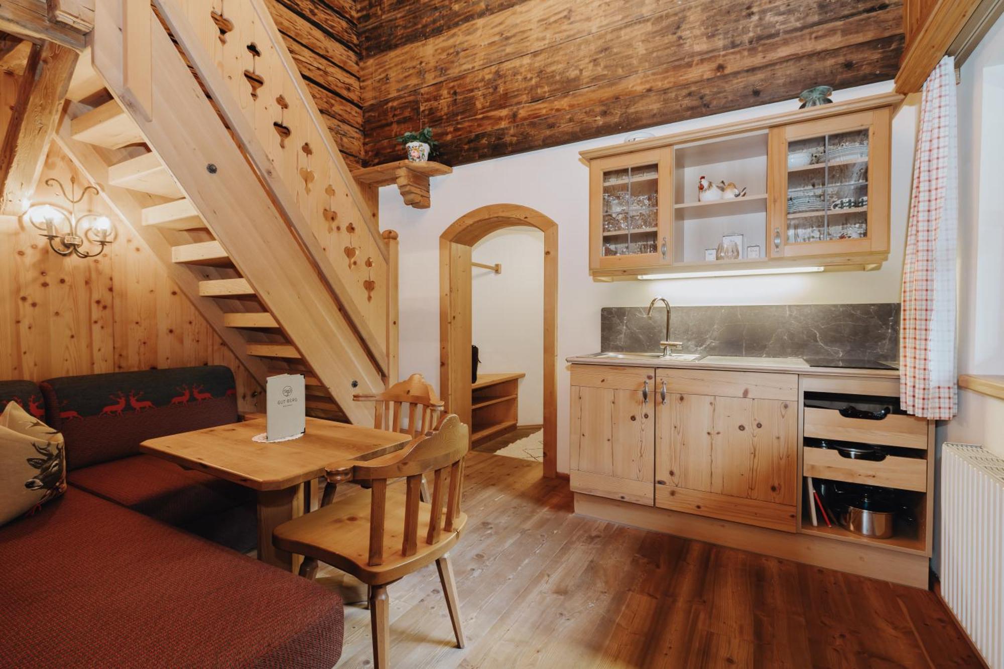 Gut Berg Naturhotel Sankt Johann im Pongau Rum bild
